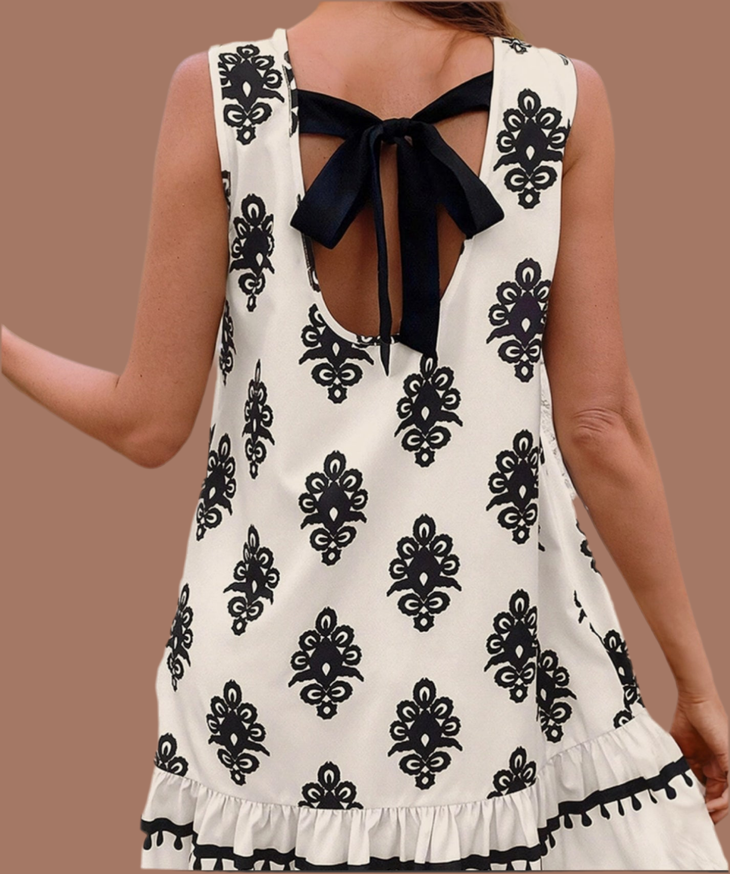 Geometric Sleeveless Hollowed Bowknot Back Mini